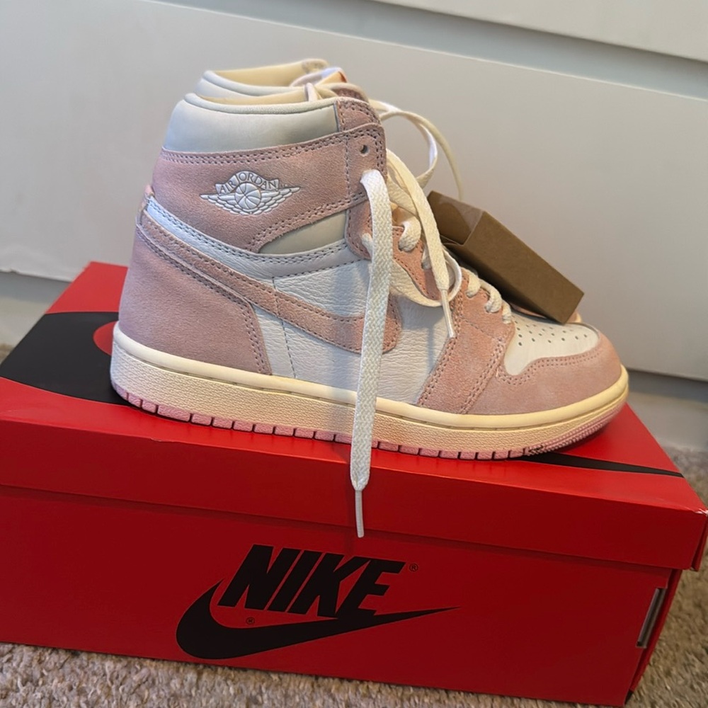 Wmns Air Jordan 1 Retro High OG 'Washed Pink' 6W
